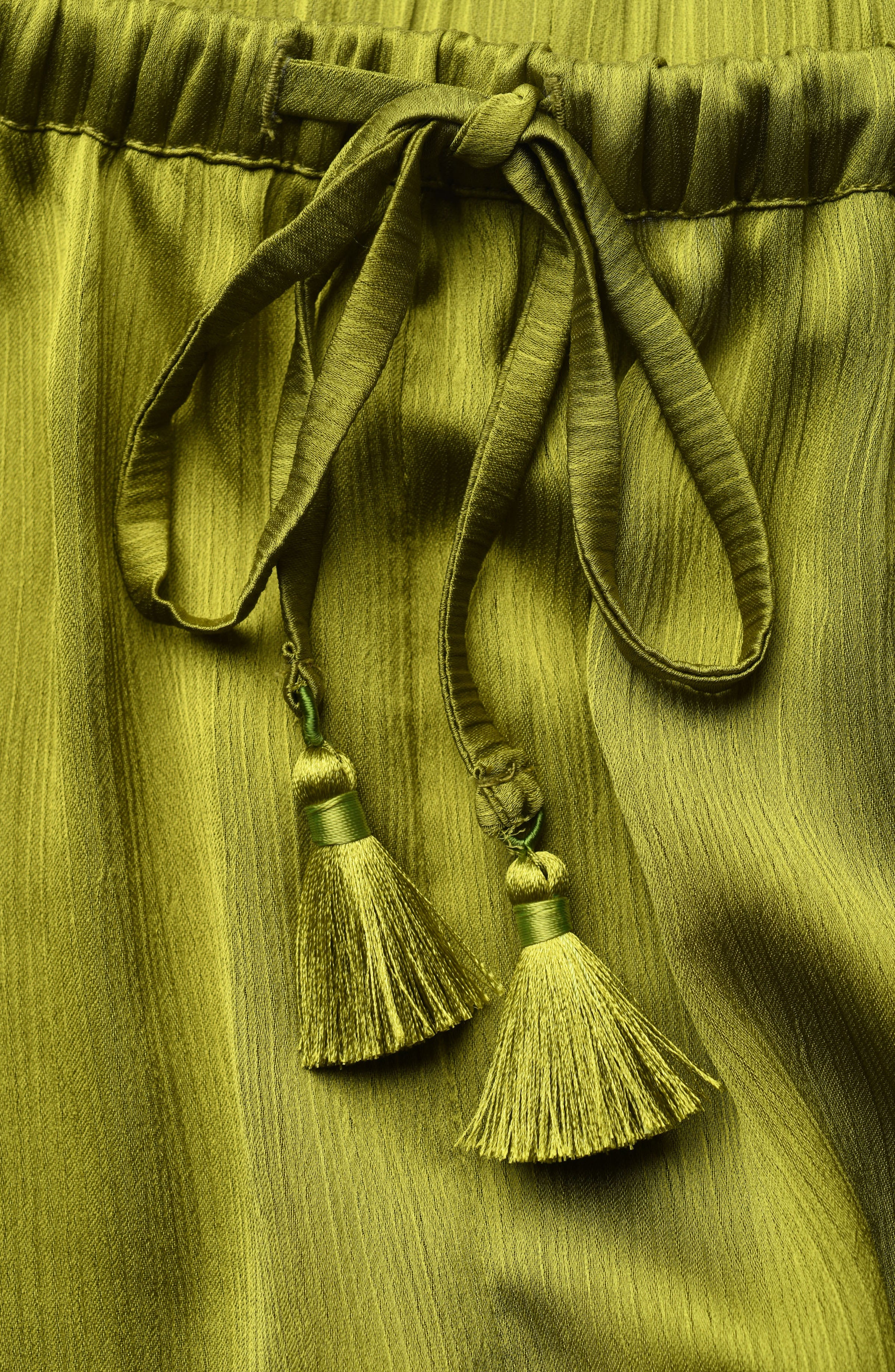Sunshine 79 Radiance Crinkle Covers V-Neck Tunic - Olive - Image 6